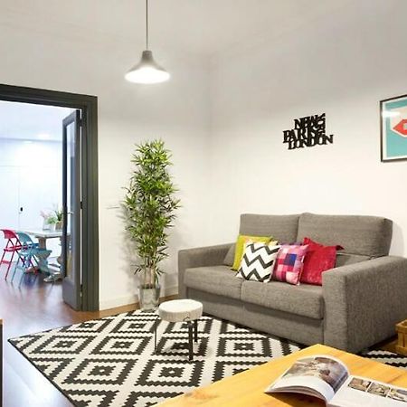 דירות ברצלונה Traveller House מראה חיצוני תמונה