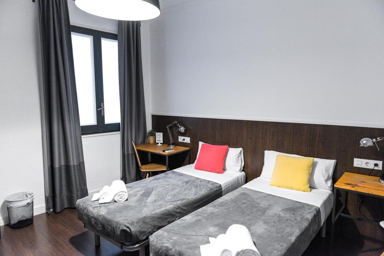 דירות ברצלונה Traveller House מראה חיצוני תמונה