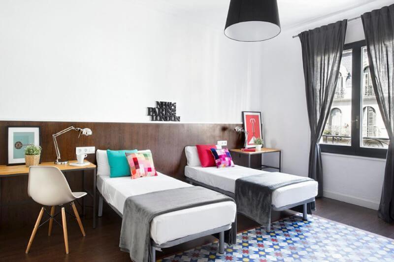 דירות ברצלונה Traveller House מראה חיצוני תמונה